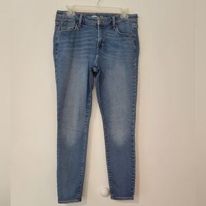 Old navy rockstar super skinny built in warm jeans
